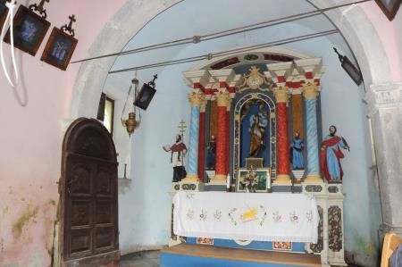 11-2 notranjost cerkve